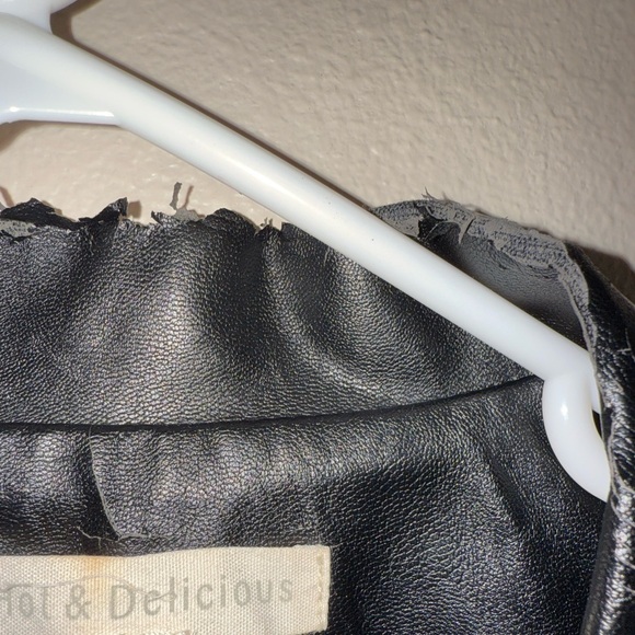 Black Faux Leather Hot & Delicious Jacket w/ Lots of Patches size Small - Picture 5 of 8